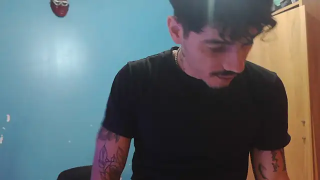 Snapshot of Badboyi1997 chatting on 13, 2, 2026 Badboyi1997 online show from 13, 2, 2026