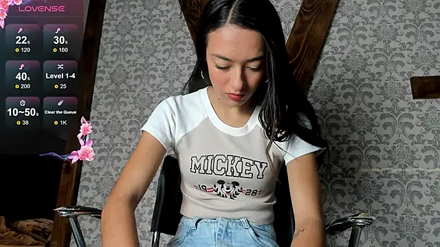 Mia scarlet69 online show from 20, 2, 2025