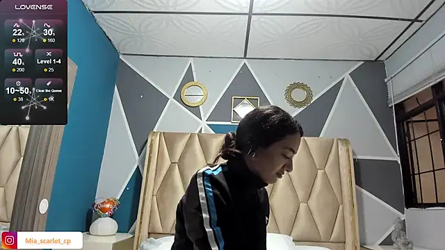 Mia scarlet69 online show from 20, 9, 2025