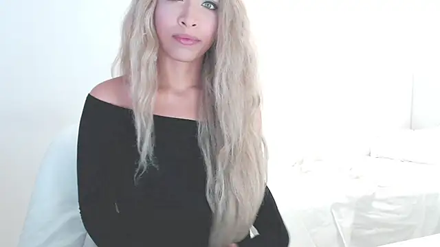 liadivina online show from 4, 12, 2025