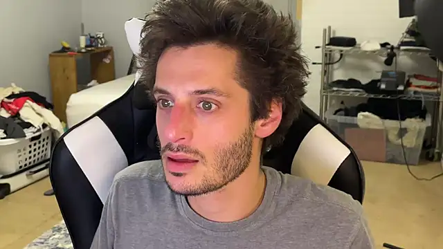 Snapshot of Dylansd chatting on 27, 12, 2024 Dylansd online show from 27, 12, 2024