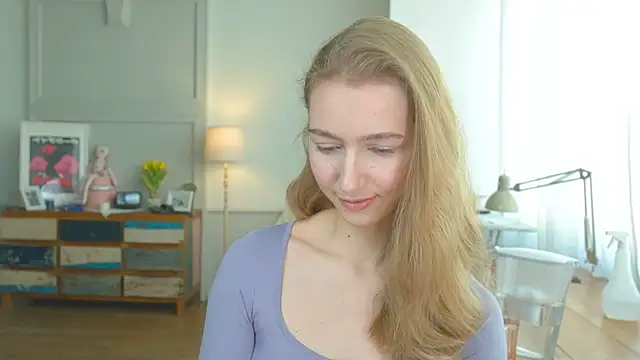 Snapshot of solar_bella chatting on 30, 1, 2025 solar bella online show from 30, 1, 2025