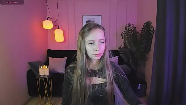 OliviaGentle online show from 2, 1, 2025