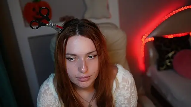 LisaElfy online show from 22, 10, 2025