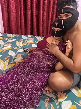 Snapshot of mickey_love chatting on 5, 3, 2025 mickey love online show from 5, 3, 2025