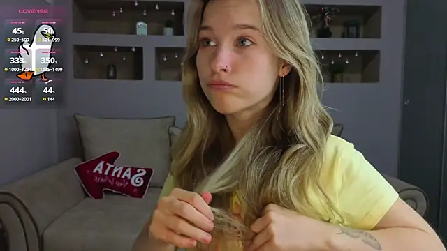 LinaCristonsen online show from 30, 11, 2025