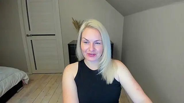 Alicee Gracee online show from 11, 10, 2025