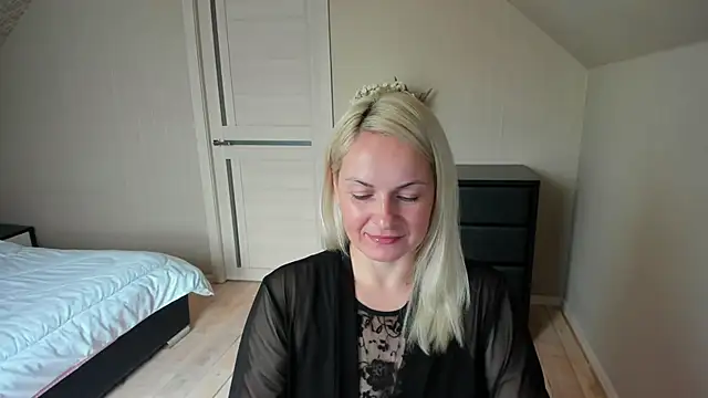 Alicee Gracee online show from 21, 10, 2025