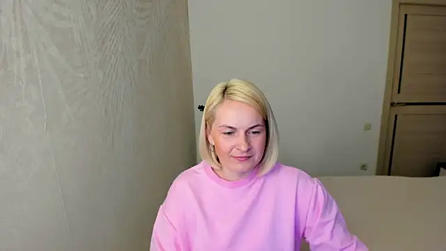 Alicee Gracee online show from 25, 4, 2026