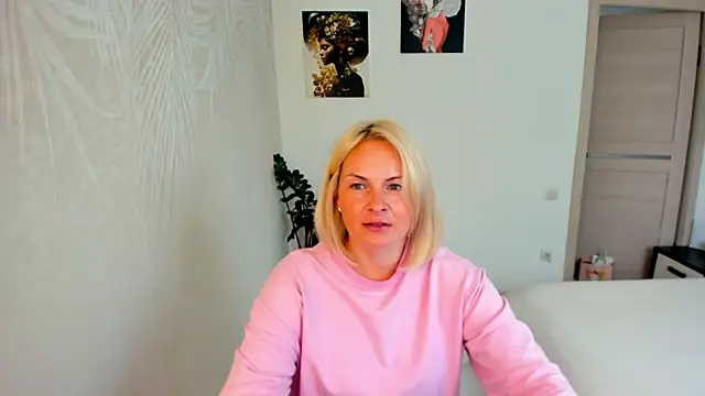 Snapshot of Alicee_Gracee chatting on 19, 7, 2026 Alicee Gracee online show from 19, 7, 2026