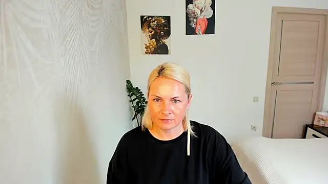 Snapshot of Alicee_Gracee chatting on 27, 7, 2026 Alicee Gracee online show from 27, 7, 2026