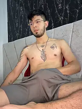 Anthony-Martin online show from 5, 3, 2025