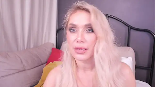 IsadoraDunkan online show from 20, 3, 2025