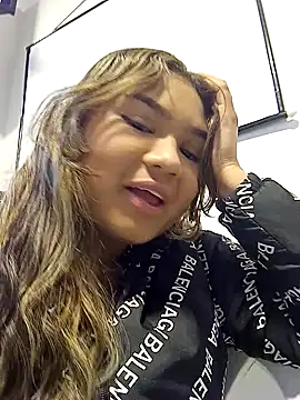 ZoeBianchi online show from 23, 1, 2025