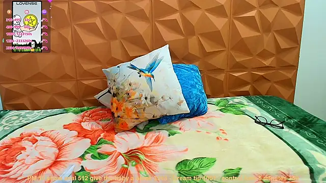 Snapshot of _sex_in_paradise_ chatting on 7, 12, 2024 sex in paradise online show from 7, 12, 2024