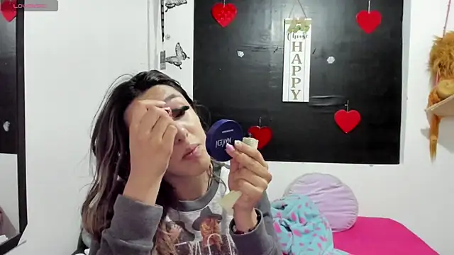 Snapshot of queen-natty chatting on 20, 1, 2025 queen-natty online show from 20, 1, 2025