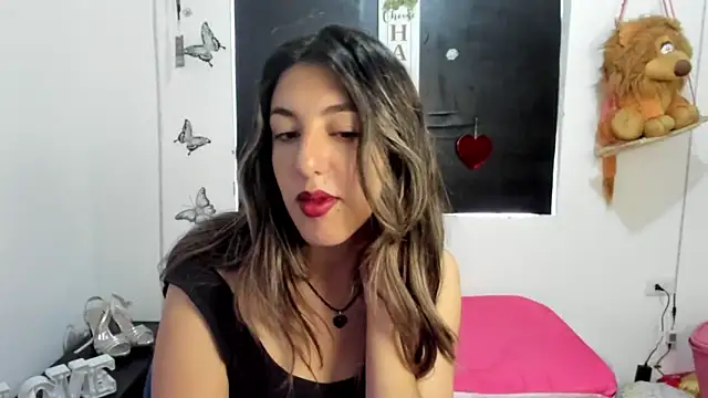 Snapshot of queen-natty chatting on 10, 3, 2025 queen-natty online show from 10, 3, 2025