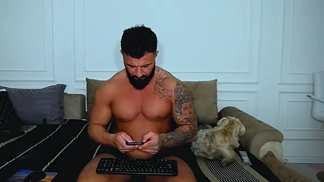 Snapshot of UrsuKing chatting on 7, 2, 2025 UrsuKing online show from 7, 2, 2025