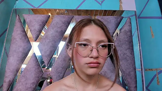 LARICSABLUE online show from 28, 1, 2025