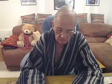 Snapshot of Ferret7777 chatting on 8, 11, 2025 Ferret7777 online show from 8, 11, 2025