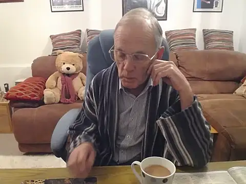 Snapshot of Ferret7777 chatting on 27, 11, 2025 Ferret7777 online show from 27, 11, 2025