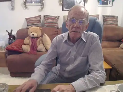 Snapshot of Ferret7777 chatting on 13, 12, 2025 Ferret7777 online show from 13, 12, 2025