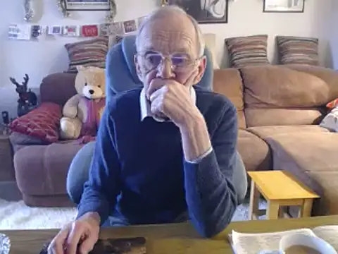 Snapshot of Ferret7777 chatting on 15, 12, 2025 Ferret7777 online show from 15, 12, 2025