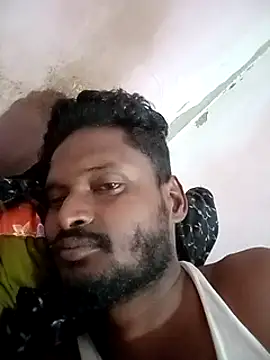 Snapshot of desicockblack chatting on 4, 12, 2024 desicockblack online show from 4, 12, 2024