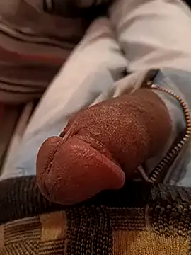 Snapshot of desicockblack chatting on 11, 12, 2024 desicockblack online show from 11, 12, 2024