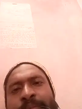 Snapshot of desicockblack chatting on 26, 12, 2024 desicockblack online show from 26, 12, 2024