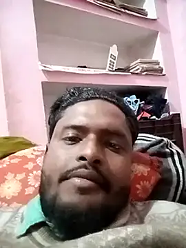 Snapshot of desicockblack chatting on 3, 1, 2025 desicockblack online show from 3, 1, 2025