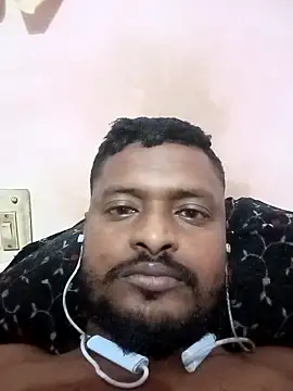 Snapshot of desicockblack chatting on 17, 11, 2025 desicockblack online show from 17, 11, 2025