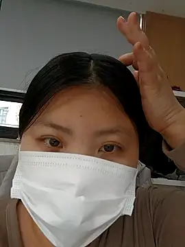 Snapshot of hello098712 chatting on 24, 11, 2025 hello098712 online show from 24, 11, 2025