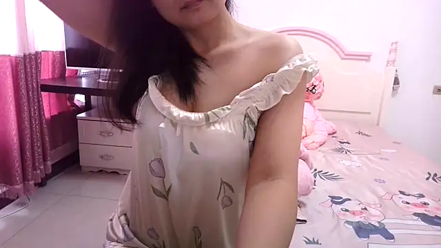 Snapshot of CN-Xiaoxi chatting on 10, 6, 2026 CN-Xiaoxi online show from 10, 6, 2026