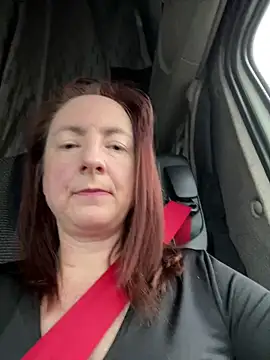 Snapshot of LouiseTswing chatting on 21, 12, 2024 LouiseTswing online show from 21, 12, 2024