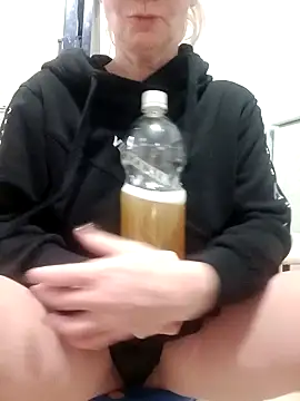 Milen Milf online show from 24, 1, 2025