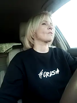 Milen Milf online show from 5, 2, 2025