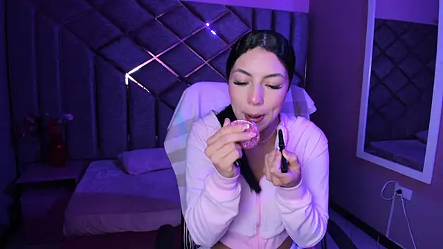 Snapshot of Poly_Sasha_ chatting on 19, 2, 2026 Poly Sasha online show from 19, 2, 2026