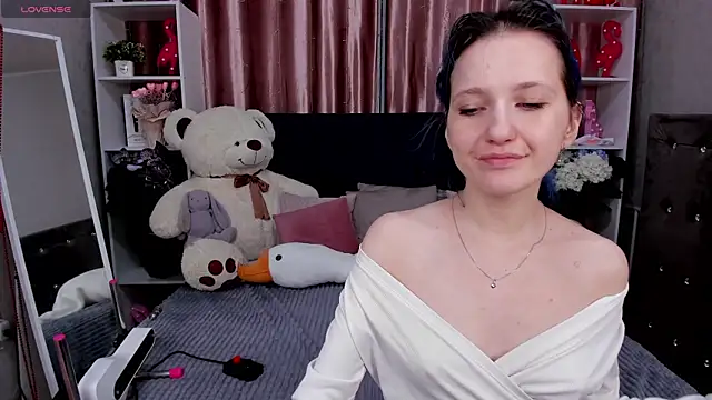 Snapshot of MiaKarlos chatting on 23, 2, 2025 MiaKarlos online show from 23, 2, 2025