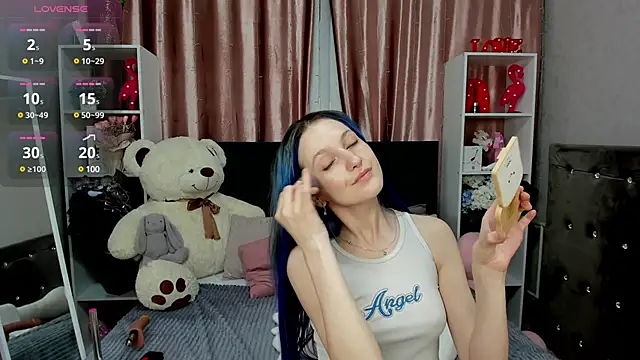 Snapshot of MiaKarlos chatting on 28, 2, 2025 MiaKarlos online show from 28, 2, 2025