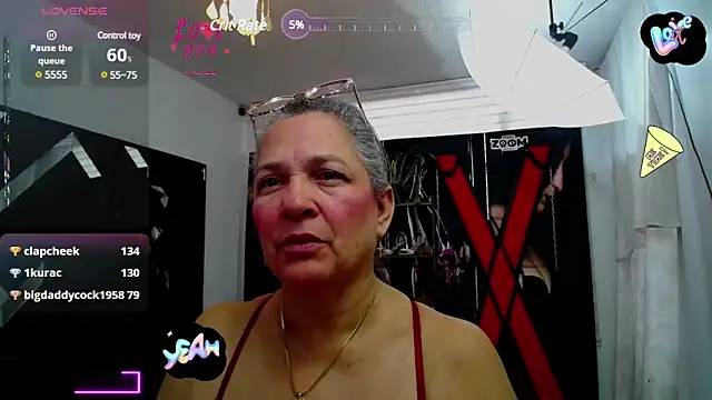 Snapshot of miisevvie_ chatting on 9, 2, 2025 miisevvie online show from 9, 2, 2025