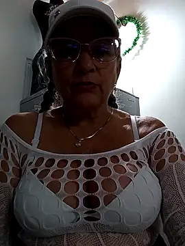 Snapshot of miisevvie_ chatting on 22, 2, 2025 miisevvie online show from 22, 2, 2025