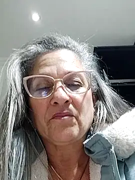 Snapshot of miisevvie_ chatting on 27, 2, 2025 miisevvie online show from 27, 2, 2025