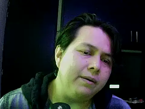 Snapshot of aixs93 chatting on 8, 10, 2025 aixs93 online show from 8, 10, 2025