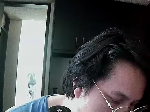 Snapshot of aixs93 chatting on 29, 10, 2025 aixs93 online show from 29, 10, 2025