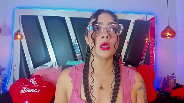 antonelllepiercee online show from 15, 2, 2025