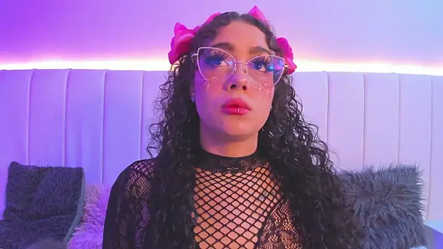 antonelllepiercee online show from 12, 3, 2026