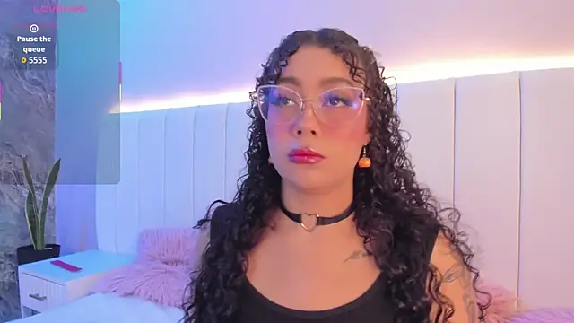 antonelllepiercee online show from 29, 3, 2026