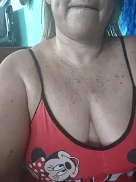 Kasandra Ho online show from 11, 2, 2025