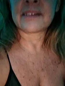 Kasandra Ho online show from 14, 1, 2026